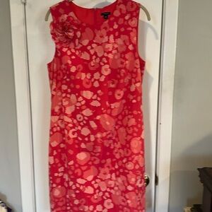 Ann Taylor Sleeveless Silk Lined Sheath Dress Size 10 Pink White Flowers